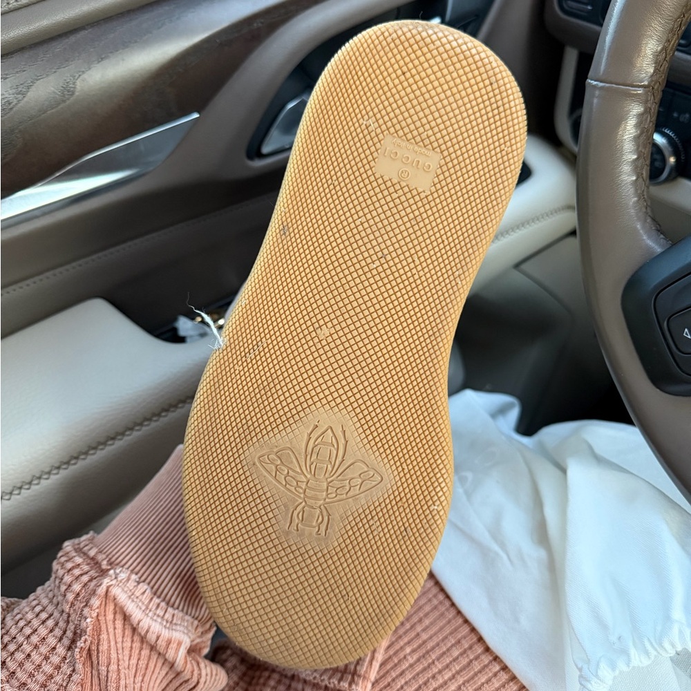 Gucci Screener Sneakers - Picture 4 of 9